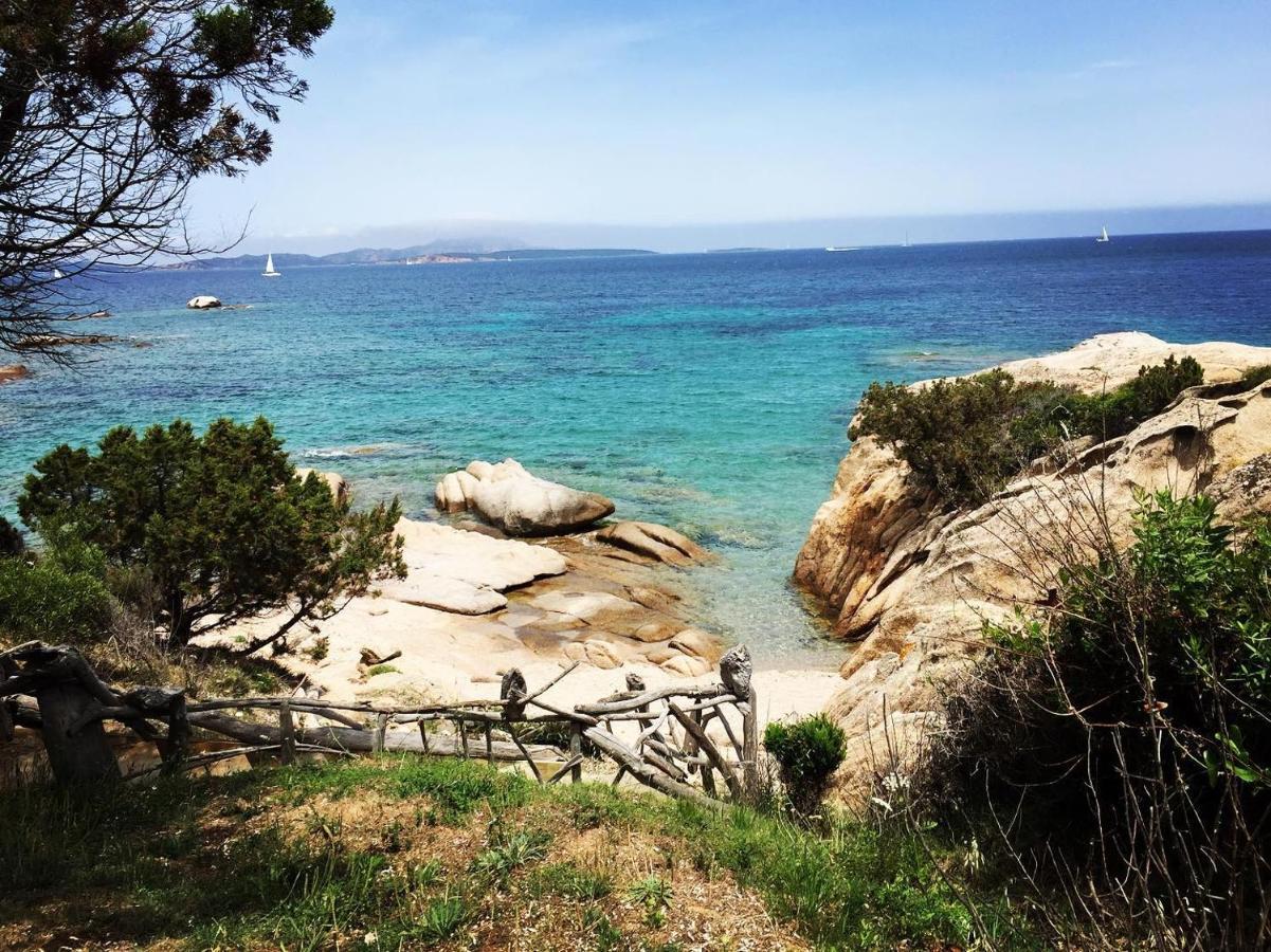 Hotel Porto Piccolo Baja Sardinia Buitenkant foto