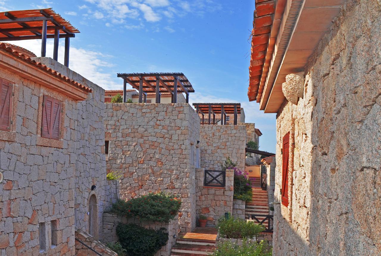 Hotel Porto Piccolo Baja Sardinia Buitenkant foto
