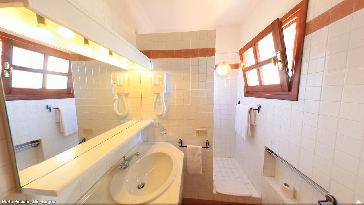 Hotel Porto Piccolo Baja Sardinia Buitenkant foto