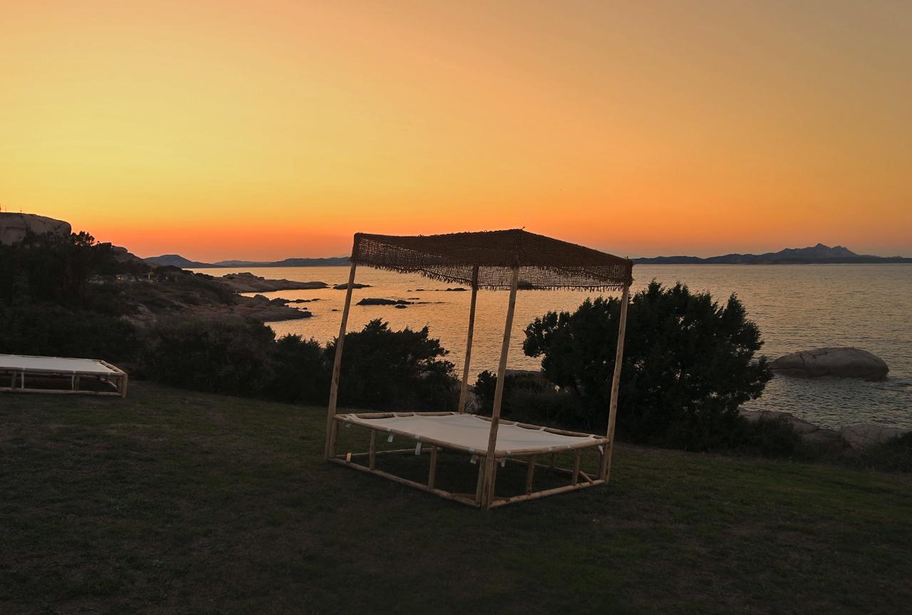 Hotel Porto Piccolo Baja Sardinia Buitenkant foto